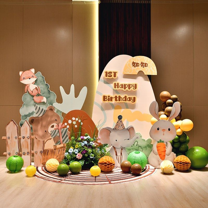 手绘插画风周岁宝宝百日宴布置满月酒气球背景墙kt板定制场景装饰