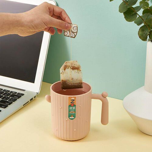 Creative Cactus Shaped Mouthwash Cup with Handle, Plastic To