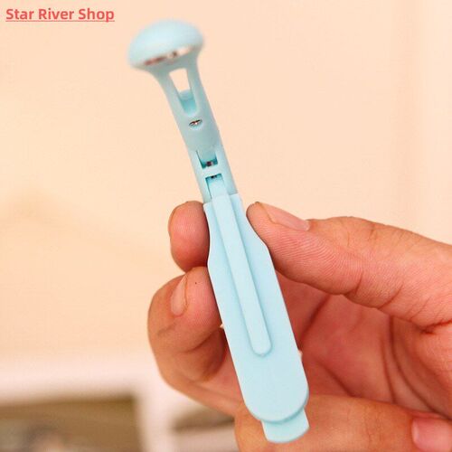 Night Light Book with Clip Mini Portable LED Reading Lamp En