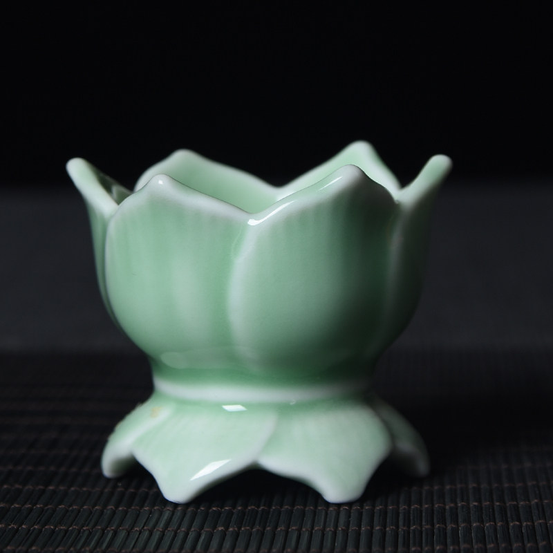 青瓷佛前蜡烛烛台供奉用品陶瓷供烛摆件家用烛台一对莲花烛台灯座