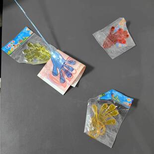 粘钱手掌春节创意游戏道具伸缩弹性粘性手掌团建聚会互动小游戏