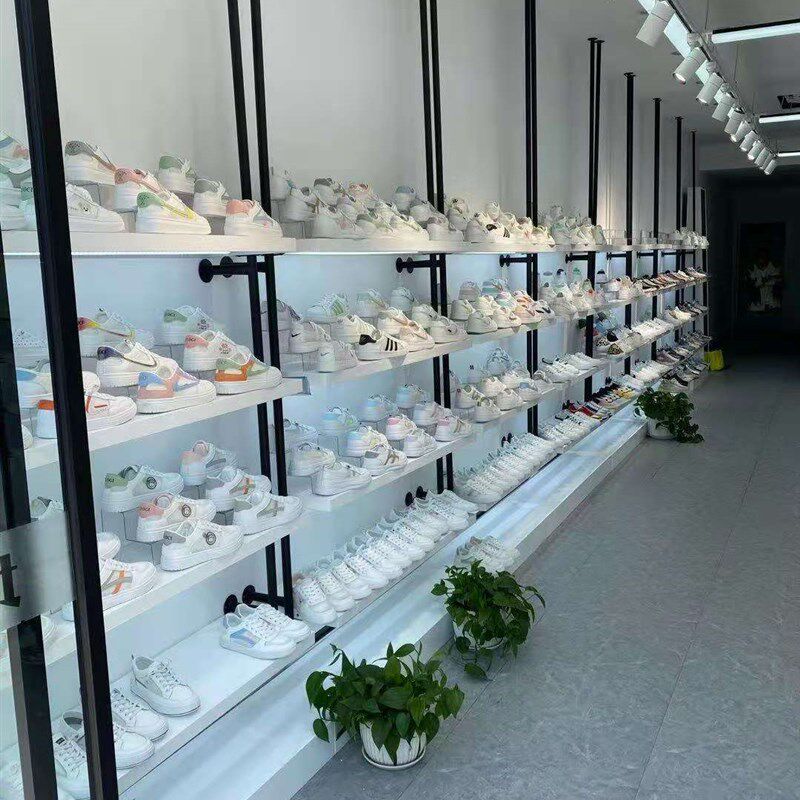 商场店铺用鞋店鞋架展示架烤漆板上墙鞋货架女男童鞋架包包展示柜