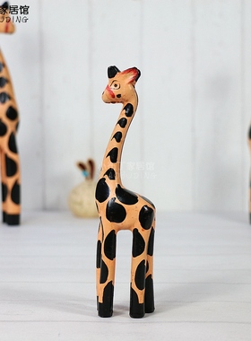 北欧家居装饰摆设 卧室客厅电视机柜隔板书房创意桌面木质摆件鹿