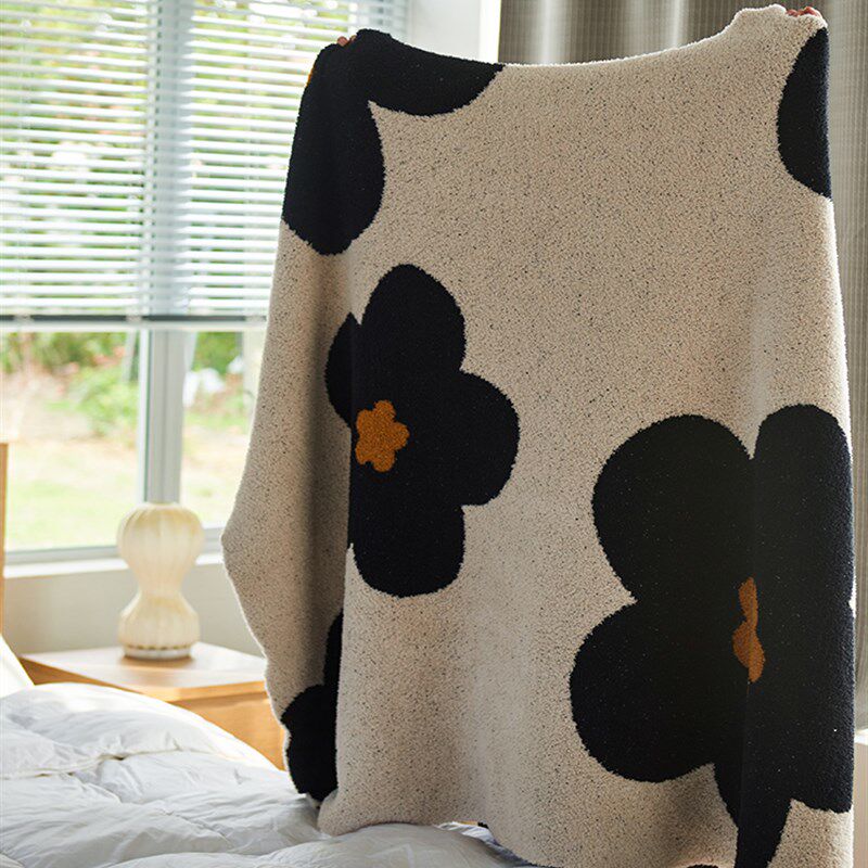 冬季加厚半边绒毯子太阳花午睡毯单人毛毯盖毯办公室沙发毯装饰毯