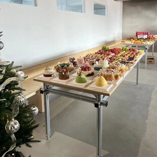 北欧简约实木餐桌铝型材桌子饭店餐厅咖啡厅桌长方形桌原木长条桌