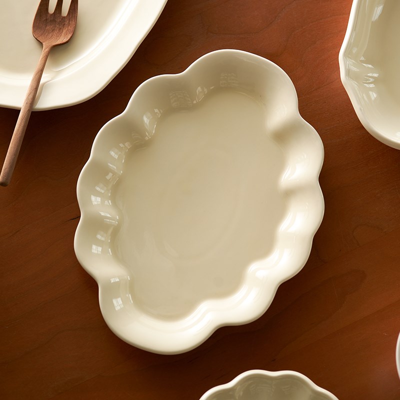 肆月盘子家用菜盘陶瓷餐盘备菜盘早餐盘高级感甜品盘水果盘小吃盘