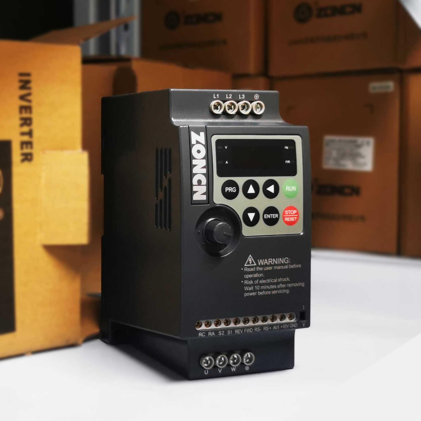 众辰螺杆式空压机专用变频器控制柜专用NZ200TSP600T原装正品全新