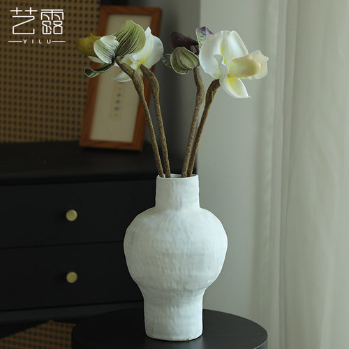 艺术设计高级感绿植花瓶餐桌复古客厅小摆件素白中古侘寂陶瓷花器
