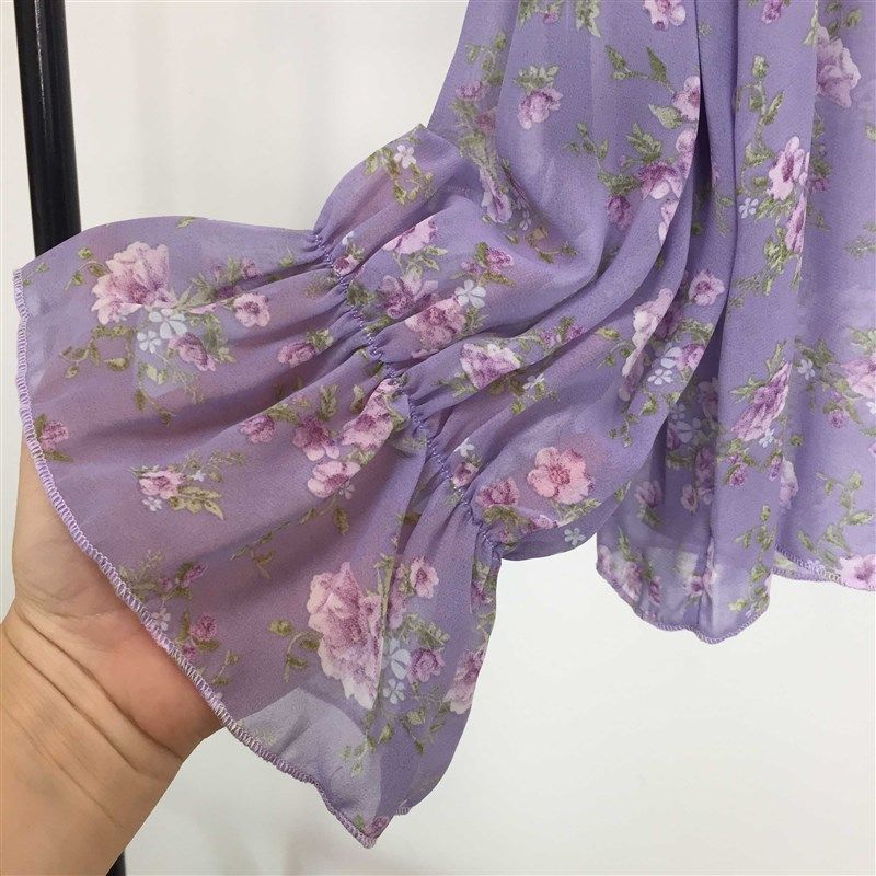 碎花法式V领衬衫女喇叭袖设计感甜美小衫荷叶边紫色雪纺衫上衣潮,女装/女士精品,衬衫,淘宝优惠券,粉丝福利购,淘宝优惠卷