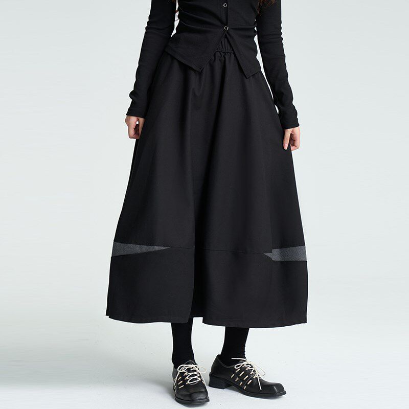 陆与山屿2023年秋冬季撞色拼接呢料半身裙女士a字长裙黑色百褶裙