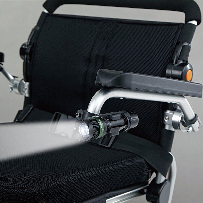 康帝可折叠电动轮椅代步车轻便携式老年人残疾人可充电手电和支架