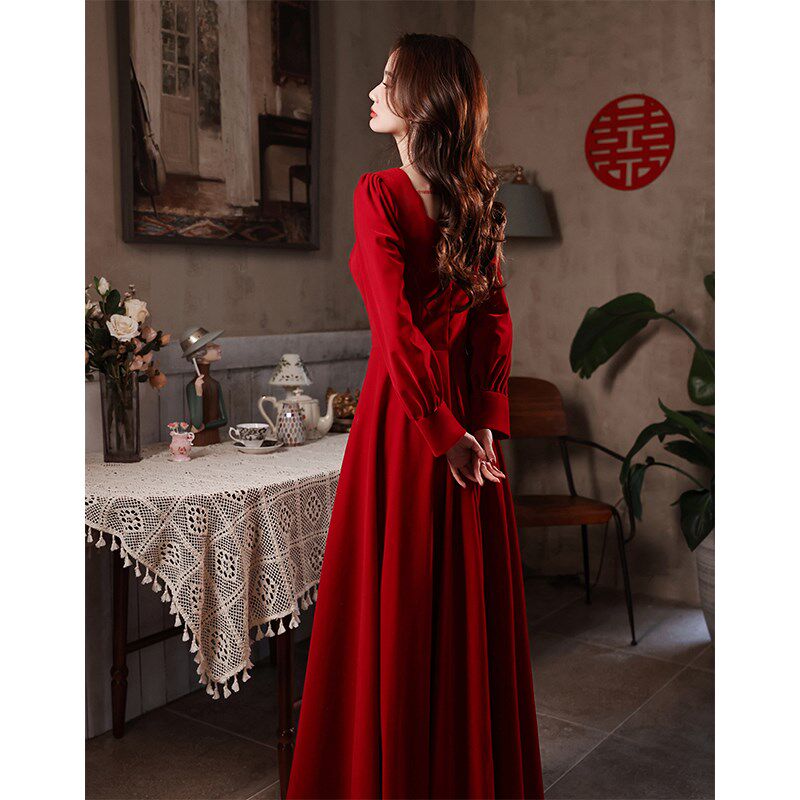 法式敬酒服新娘2024新款大码微胖显瘦秋冬订婚礼服回门红色连衣裙