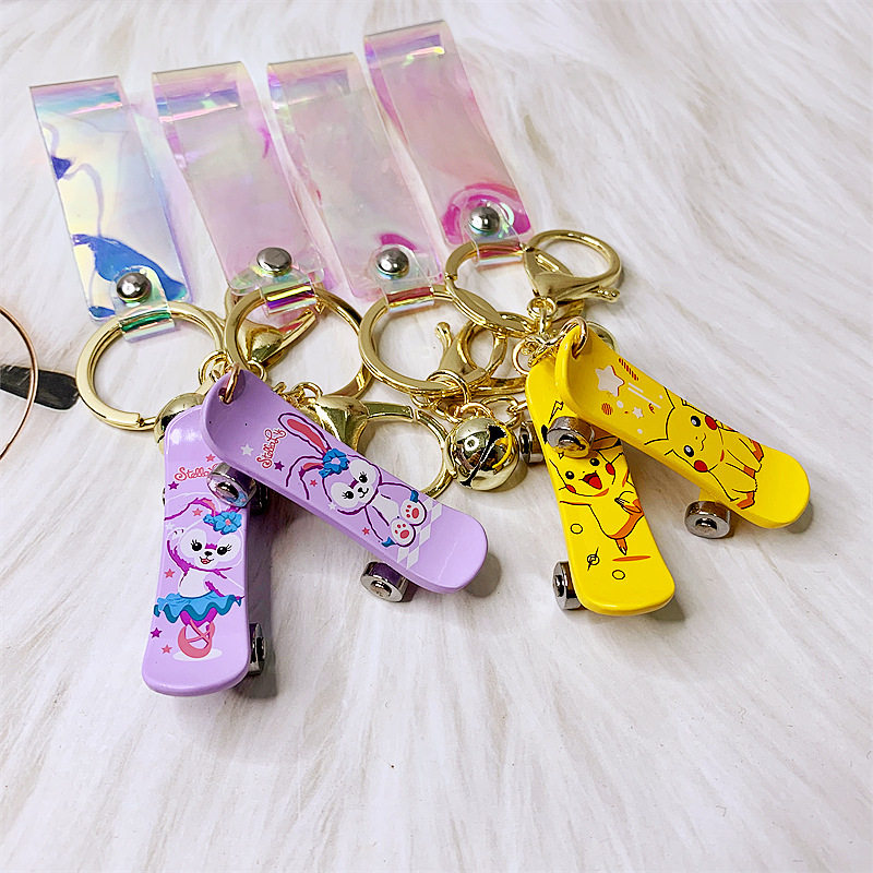 2021新款滑板车卡通创意个性钥匙扣 手指滑板挂件男包包挂饰礼品