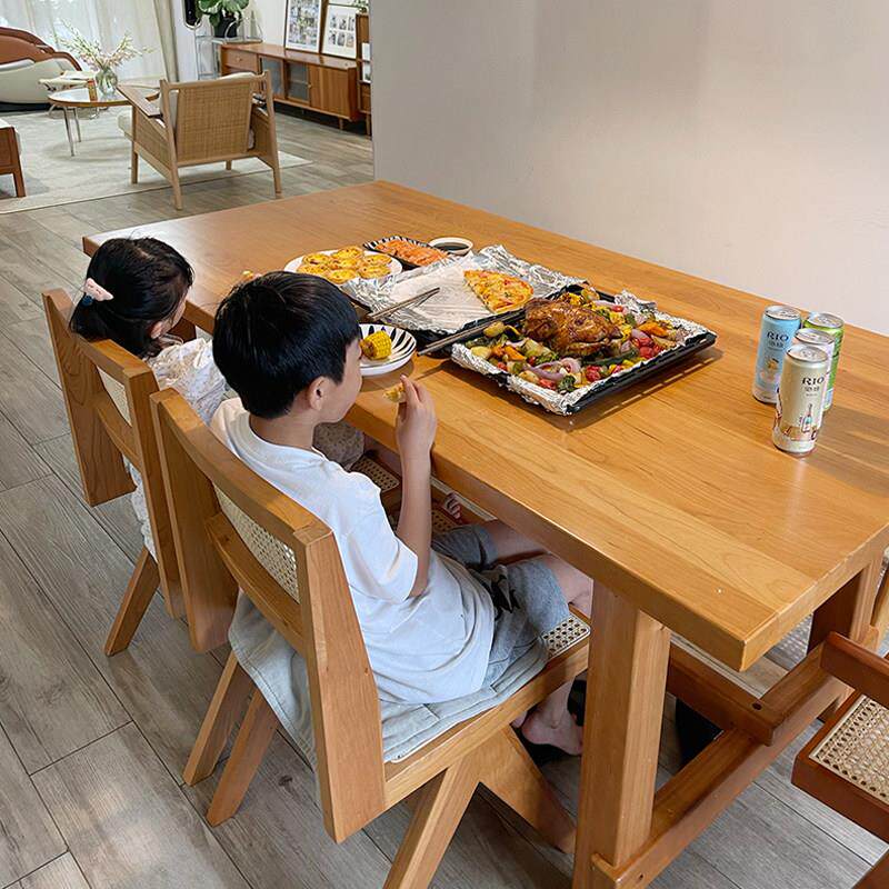 北欧实木餐桌椅组合现代简约家用饭桌长方形客厅工作台原木大桌子