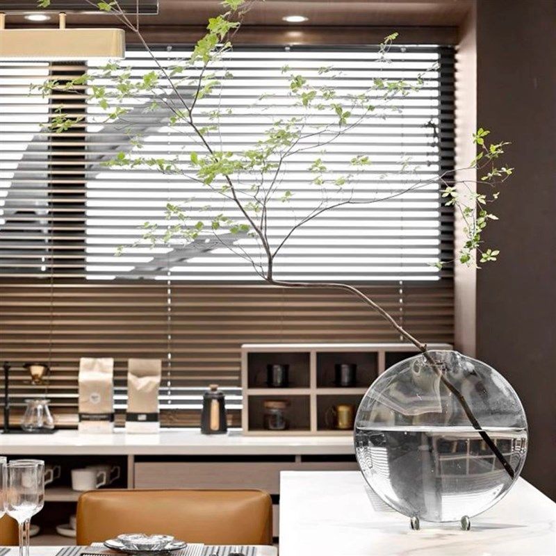 现代极简样板间餐桌玄关玻璃花瓶书房茶几创意鱼嘴花器仿真吊钟,家居饰品,花瓶,淘宝优惠券,粉丝福利购,淘宝优惠卷