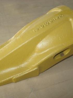 K20RC/K20RP2小松挖掘机W200斗齿PC200斗齿小松工程机械配件