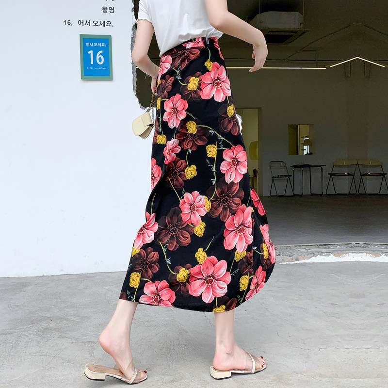 一片式半身裙雪纺裙女夏高腰显瘦波西米亚海边度假裹裙碎花长裙子