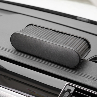 车用收纳盒车内仪表台汽车置物盒收纳袋零钱眼镜储物盒车载手机架