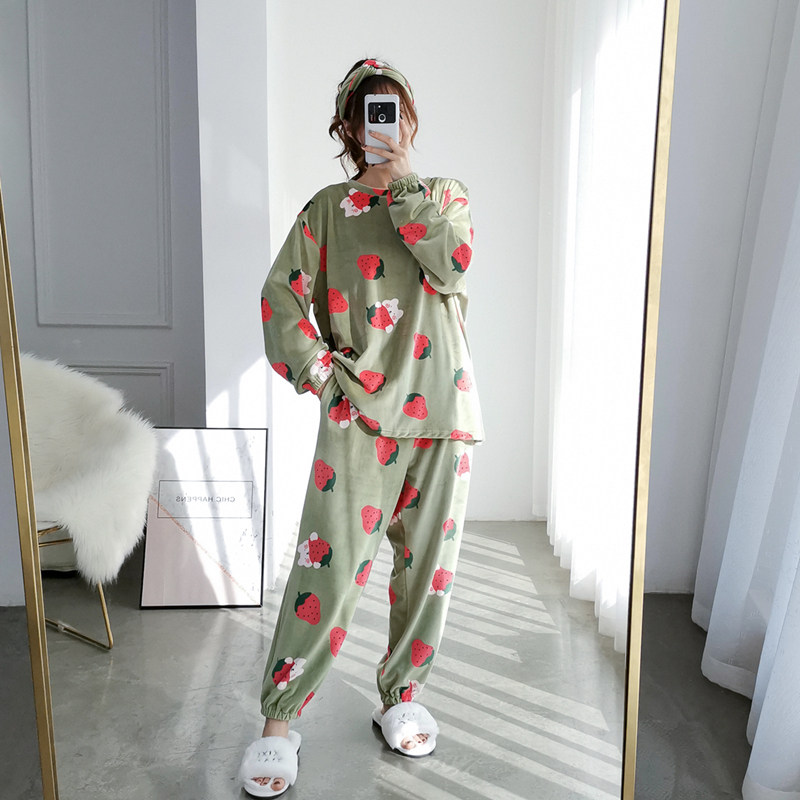 草莓珊瑚绒睡衣女秋冬两件套加大码可爱胖mm200斤孕妇加绒家居服