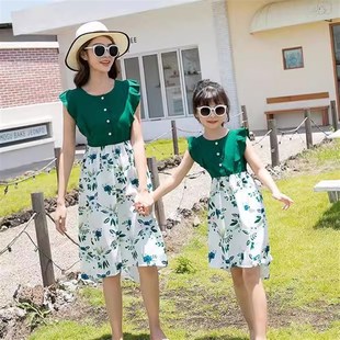 7080亲子装港风复古夏威夷花衬衫父子装母女沙滩裙一家三四口旅游