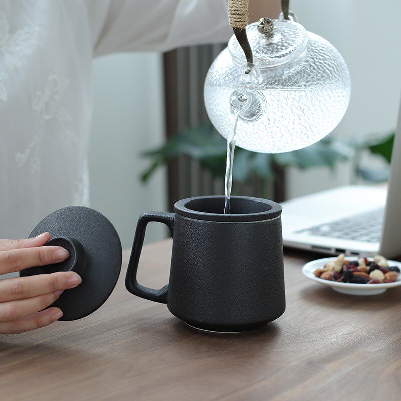 大容量简约陶瓷泡茶杯子 带盖过滤茶杯马克杯 礼品定制办公杯水杯