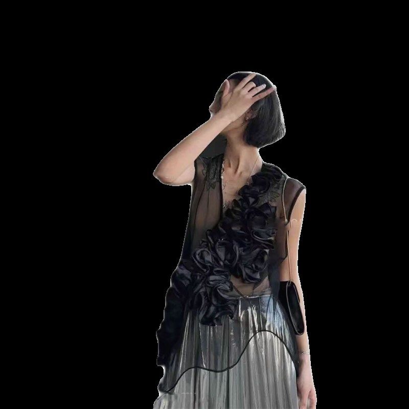 2025春季新款小众名媛立体花朵设计薄纱透明V领马甲无袖背心上衣,女装/女士精品,背心吊带,淘宝优惠券,粉丝福利购,淘宝优惠卷