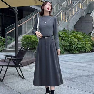 红色小立半高领上衣半身裙女气质一整两件套穿搭配2024早秋装新款