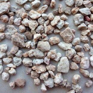 天然麦饭石颗粒净水除铁除锰过滤材料原石头材料净化水质锰砂滤材