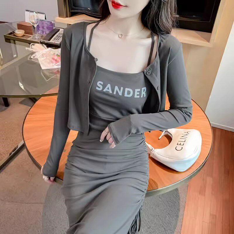 早春夏季穿搭配防晒套装女吊带连衣裙子小个子香风初春高级感女装