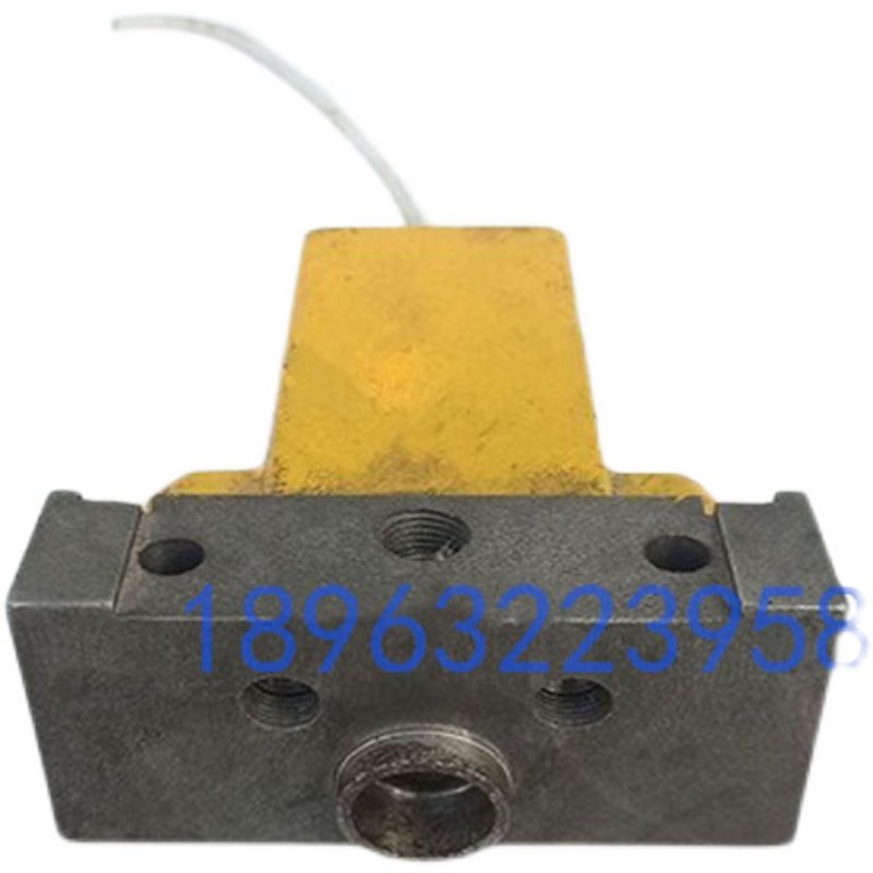 中捷摇臂钻床Z3050X16 3040立柱润滑油泵油盒油壶配件,标准件/零部件/工业耗材,其他机床配附件,淘宝优惠券,粉丝福利购,淘宝优惠卷