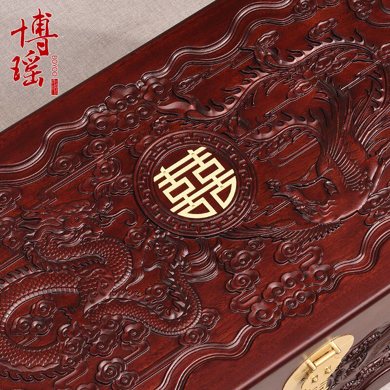 樟木箱陪嫁香樟木箱子龙凤喜婚嫁箱深雕字画箱木箱全实木加厚衣箱