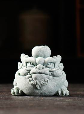 创意金蟾献瑞茶宠茶玩中式三足招财小金蟾鱼缸造景桌面装饰品摆件