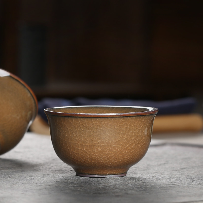 青瓷哥窑冰裂百圾碎品茗杯主人杯陶瓷功夫小茶杯单杯茶具整套家用