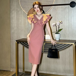 荷叶边V领宴会气质小礼服平时可穿优雅显瘦一字肩御姐包臀连衣裙