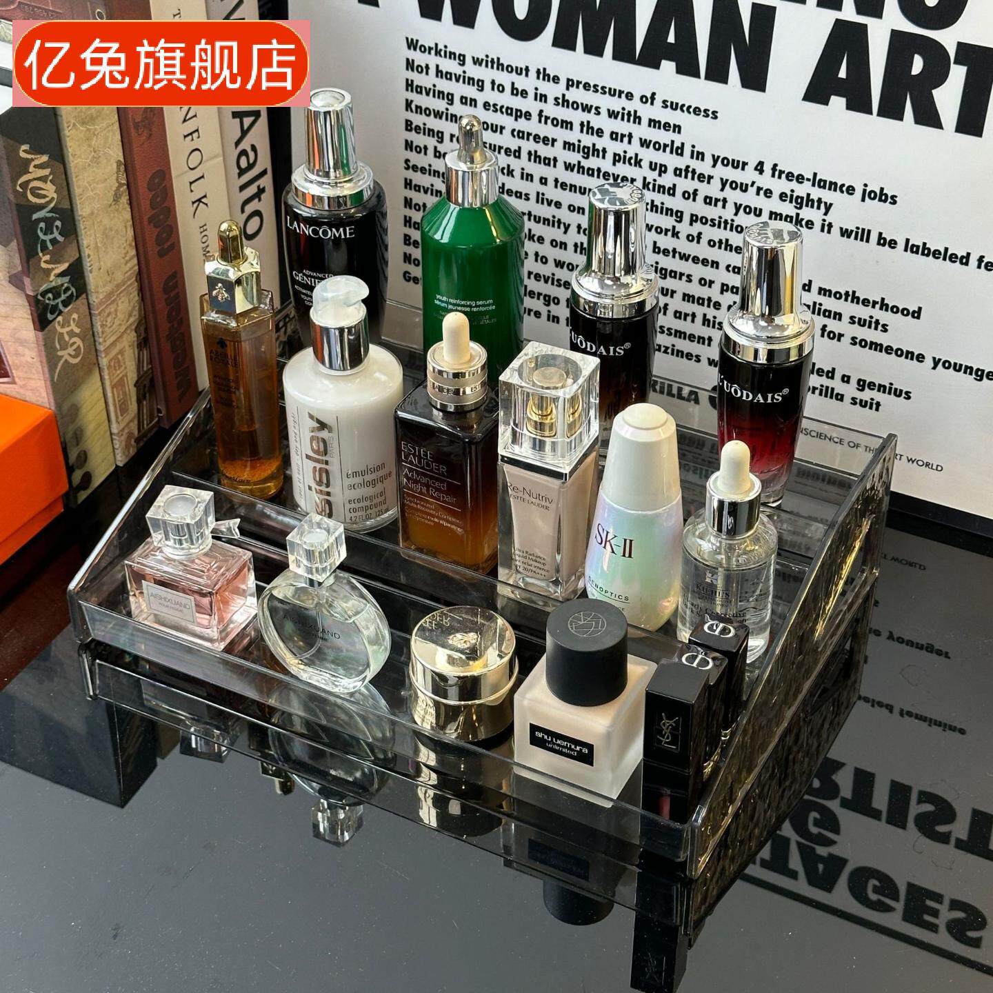 阶梯式化妆品置物架浴室收纳置物亚克力香薰香水托盘卫生间展示架