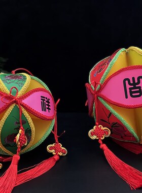 绣蕴坊广西靖西 绣蕴坊绣球 手工绣球灯 舞蹈绣球