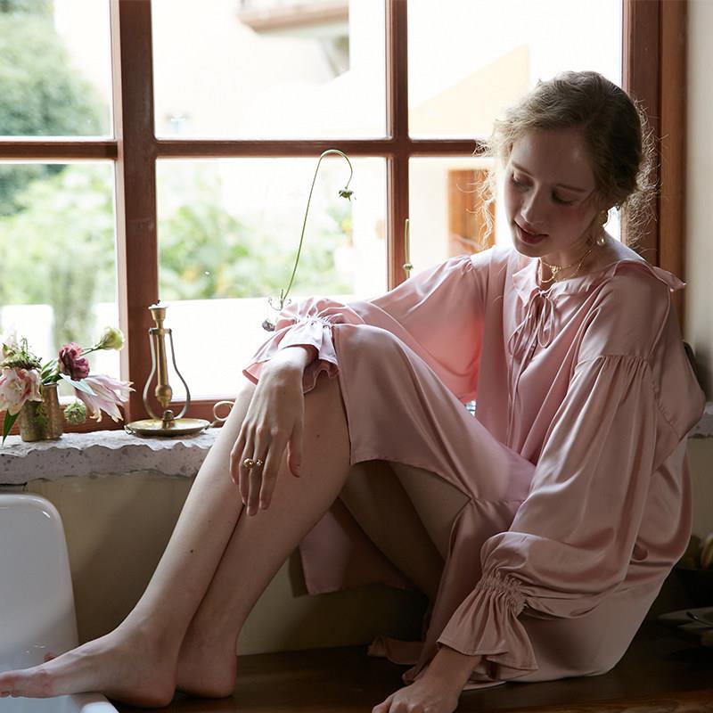 亲子睡衣母女春秋法式宫廷风睡裙甜美缎面可外穿家居服长袖荷叶边