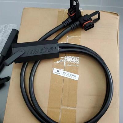 适9号E100双电并联线电池放电线n90e80e125e200p三电线原厂连接线