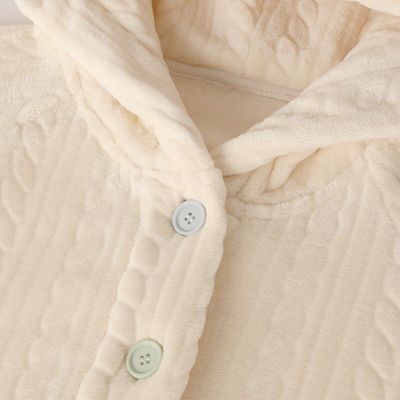 糯米小汤圆简约睡衣女款秋冬季2024新款加厚法兰绒家居服睡袍