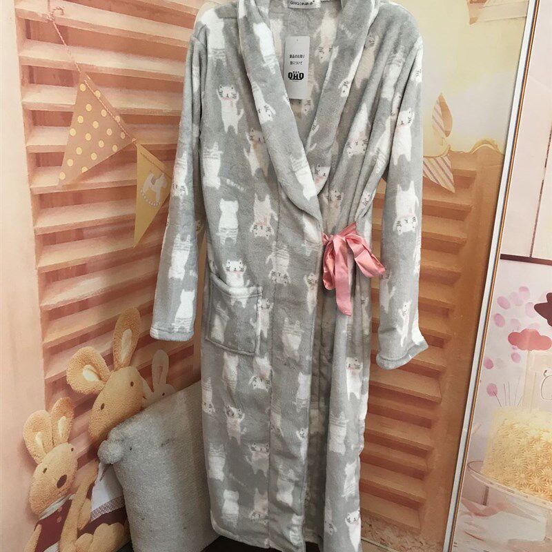 秋冬加厚卡通法兰绒可爱女生睡袍长袍家居服珊瑚绒加绒浴袍中长款