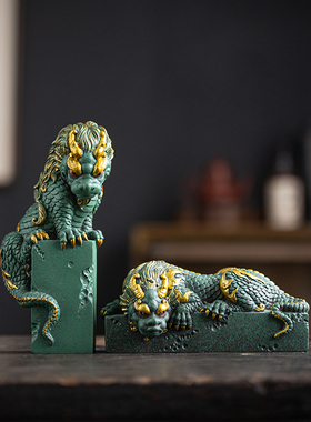 国潮精品龙玺盘龙卧龙青砂石摆件创意彩金家居客厅酒柜桌面装饰品