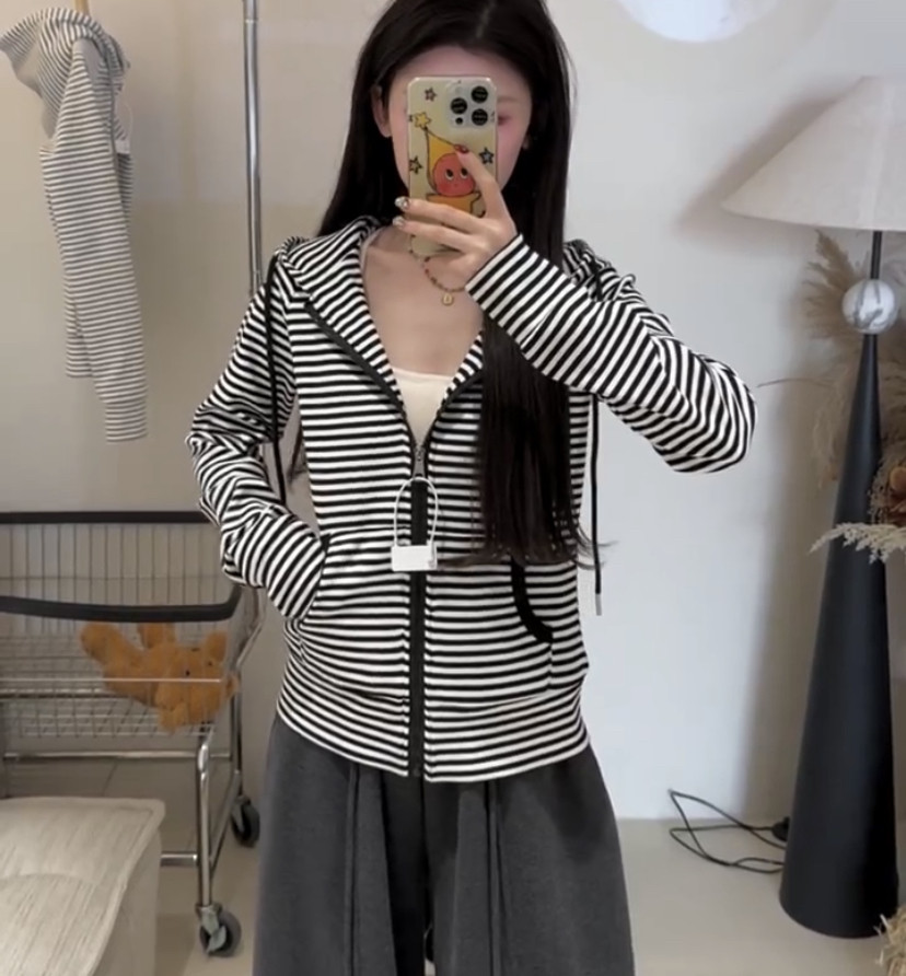 韩系条纹连帽卫衣外套女拉链开衫上衣春款修身显瘦百搭春秋季学生
