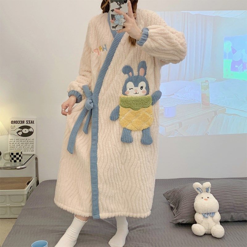 睡袍女秋冬季珊瑚绒长款晨袍2024年新款可爱浴袍加绒加厚保暖睡衣