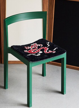 莫语 新年椅垫 龙年图案防滑簇绒椅垫 家用办公室学生防凉PP垫子