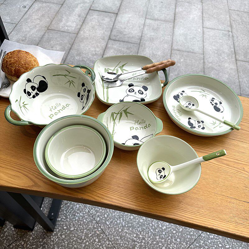 熊猫陶瓷碗盘套装可爱卡通耐高温餐具儿童早餐菜盘水果沙拉盘子