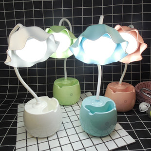 护眼书桌大学生充电宿舍学习LED儿童阅读调光台灯花朵笔筒小台灯