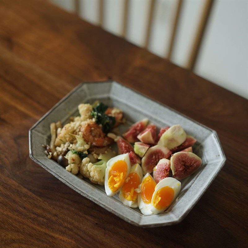 禾下   灰釉四角方盘 手作陶器 食器