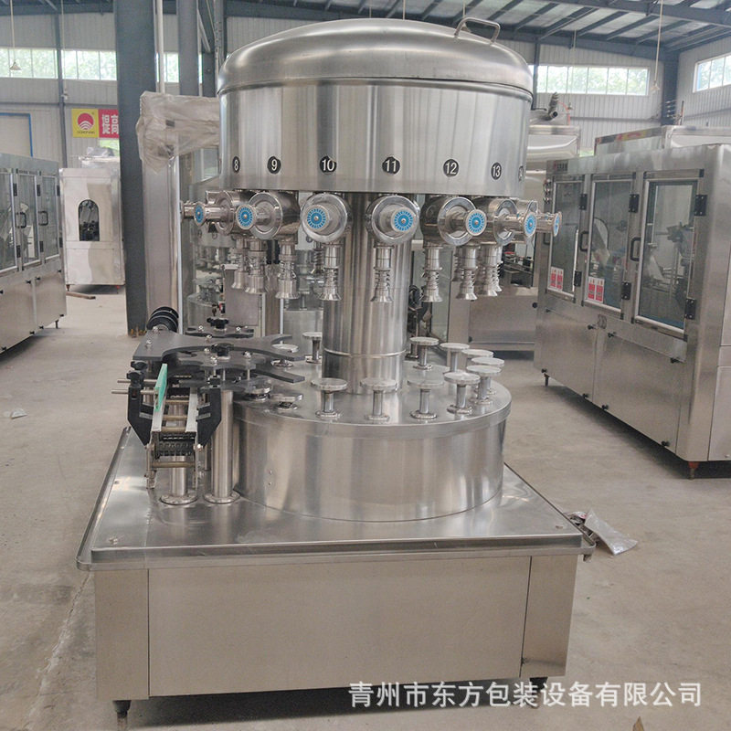 全自动酒水灌装机 回转式白酒定量灌装机 负压白酒灌装机
