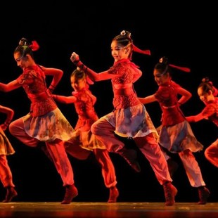 小荷风采再现花木兰从军记舞蹈演出服士兵铠甲服古典舞古装表演服