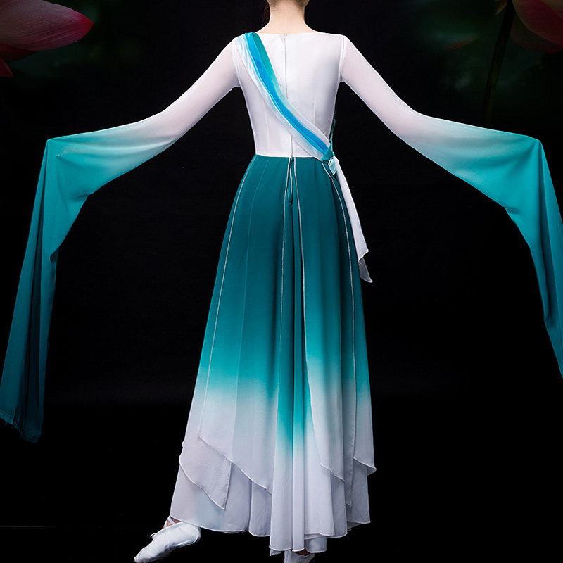 古典舞蹈服女飘逸水袖古风套装中国风演出服清新淡雅渐变色表演服,女装/女士精品,民族服装/舞台装,淘宝优惠券,粉丝福利购,淘宝优惠卷